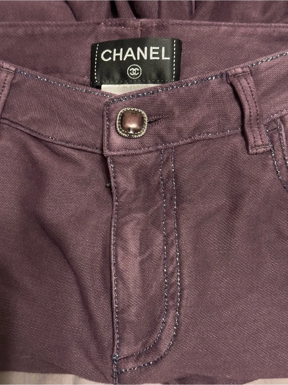 CHANEL brand color